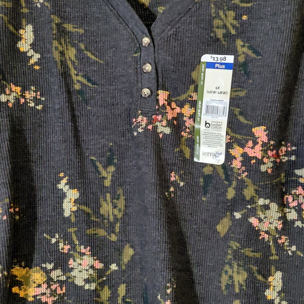 Terra & Sky Dark Floral Long Sleeve Tee - Picture 6 of 12